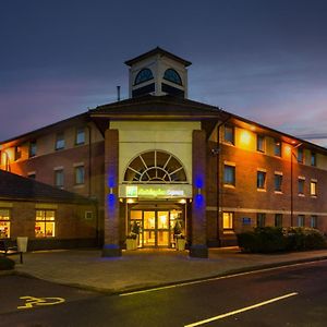 Holiday Inn Express Warwick - Stratford-Upon-Avon By Ihg